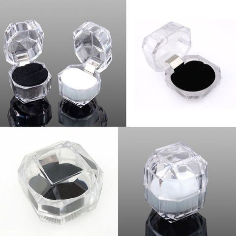 Hộp Chứa Nhẫn Hình Bát Giác Trong Suốt - Phụ Kiện Thời Trang Sang Trọng, Chất Liệu Acrylic, Kích Thước 4x4x4 cm