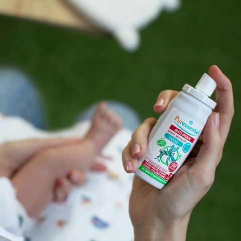 Xịt Chống Muỗi Puressentiel Anti Pique Bébé 60ml - Tinh Dầu Thiên Nhiên, An Toàn Cho Da Nhạy Cảm, Đuổi Muỗi Nhanh Chóng, Dành Cho Trẻ Nhỏ