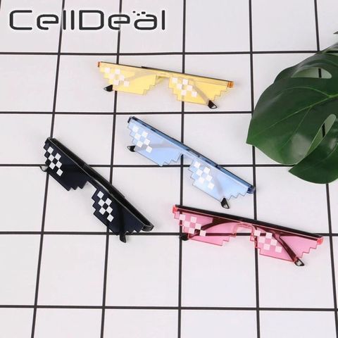 Kính Mát Thug Life Phong Cách Mosaic Đen UV400 - Kính Râm Cá Tính Cho Nam, Món Quà Hoạt Hình Thú Vị