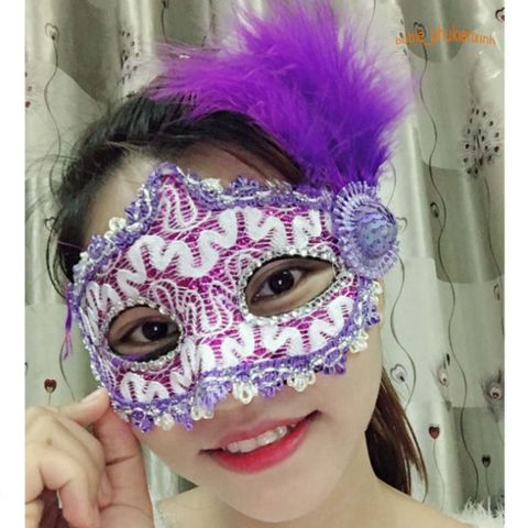 Mặt Nạ Nửa Mặt Dạ Hội Sang Trọng - Mặt Nạ Lông Vũ Nhiều Màu Cho Halloween & Tiệc Tùng - Đạo Cụ Cosplay Độc Đáo