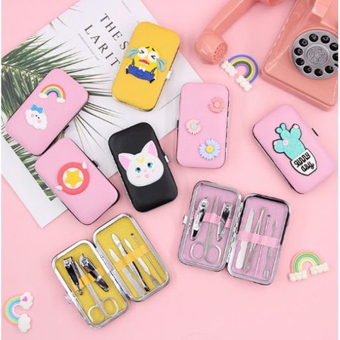 Bộ Kềm Bấm Móng Tay 7 Món Dụng Cụ Làm Móng Chuyên Dụng Kèm Hộp Da Mềm Dễ Thương - Quà Tặng Hữu Ích Cho Phái Đẹp