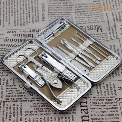 Bộ Dụng Cụ Cắt Móng Tay 12 Món Cao Cấp Bằng Vàng và Thép Không Gỉ - Hộp Đựng Sang Trọng, Tiện Dụng Cho Salon và Du Lịch