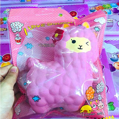 Đồ Chơi Squishy Hình Con Cừu Màu Hồng Dễ Thương - Đồ Chơi Giảm Stress, Móc Khóa Trang Trí Bàn Học, Quà Tặng Trẻ Em