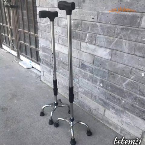 Gậy Hỗ Trợ 3 Chân Chắc Chắn - Dụng Cụ Đi Lại Cho Người Cao Tuổi và Người Khuyết Tật, Điều Chỉnh Chiều Cao, Chống Trơn Trượt