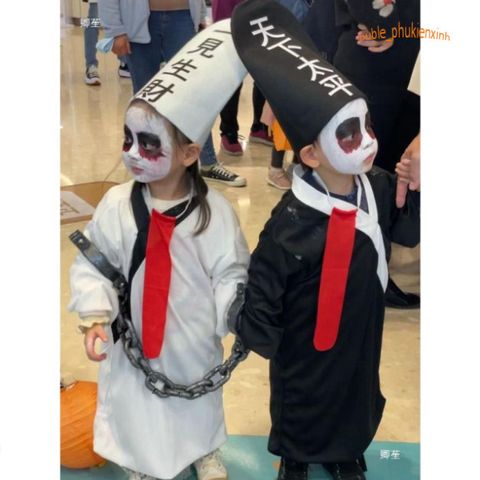 Bộ trang phục Hắc Bạch Vô Thường cho Halloween - Áo dài, mũ và lưỡi giả - Thời trang cosplay bí ẩn và hấp dẫn