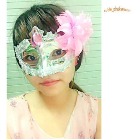Mặt Nạ Nửa Mặt Lông Vũ Sang Trọng - Phụ Kiện Hóa Trang Halloween 2029 Đẹp Mắt Cho Tiệc Dạ Hội, Cosplay Nam Nữ