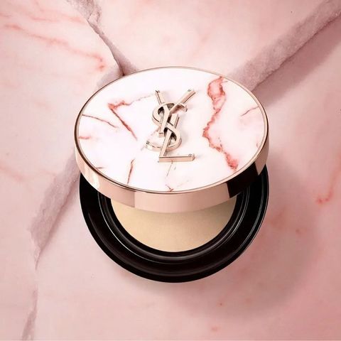Phấn Nước Trang Điểm YSL Beauté Touche Éclat Glow-Pact Cushion Foundation Tone B10 - Che Phủ Tự Nhiên, Dưỡng Ẩm Da, Hàng Chính Hãng YSL