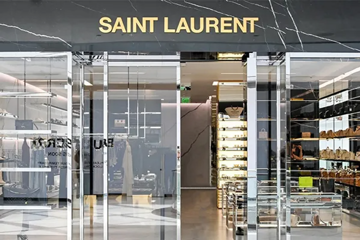Phấn Nước Yves Saint Laurent YSL Touche Eclat Glow Pact Cushion High Cover Tone B10 - Phấn Trang Điểm Dưỡng Da, Bảo Chất Chính Hãng 12g