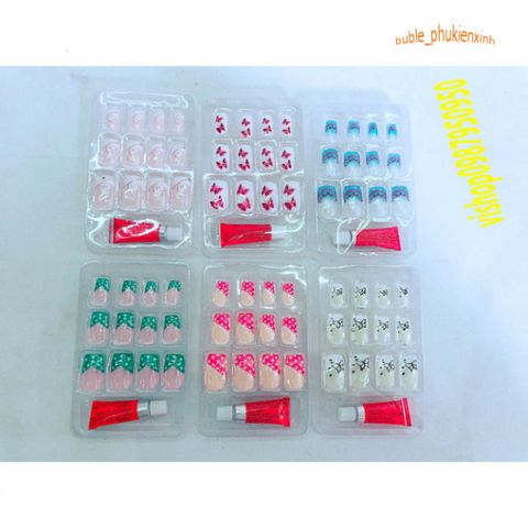 Bộ 12 Móng Tay Giả Cao Cấp Trắng Đen Kèm Keo Dán Chắc Chắn - Dễ Dàng Sử Dụng Tại Nhà, Bộ Làm Đẹp Thời Thượng