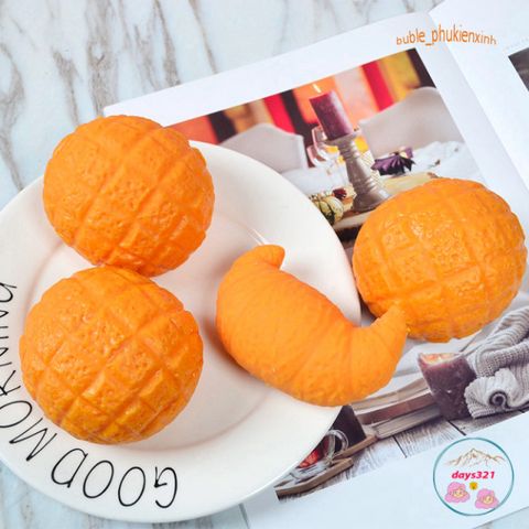 Đồ Chơi Squishy Hình Bánh Dứa Màu Vàng - Giải Tỏa Căng Thẳng, Quà Tặng Dễ Thương Cho Trẻ Em và Người Lớn, An Toàn, Chất Liệu Mút Xốp PU