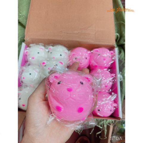 Đồ chơi Squishy Mochi hình chuột Hamster màu hồng dễ thương - Giảm stress, đàn hồi tuyệt vời cho trẻ từ 5 tuổi trở lên