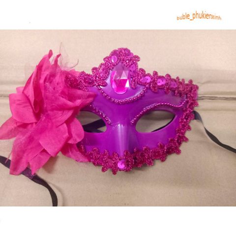 Mặt Nạ Mắt Lông Vũ Trắng Đen Đính Ngọc Trai - Phụ Kiện Hóa Trang Halloween Sang Trọng và Ấn Tượng