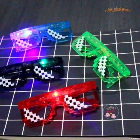 Kính Thuglife 6 Chấm MINECRAFT Đèn LED - Kính Mắt Thời Trang Độc Đáo, Thiết Kế Nhiều Màu Sắc Cho Tiệc Tùng và Hoạt Động Ngoài Trời