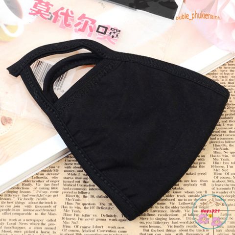 Khẩu Trang Vải Dệt Kim TUTO5 Menswear - Kháng Khuẩn 2 Lớp, Tái Sử Dụng, Thoáng Khí, Màu Trắng/Đen - Bảo Vệ Sức Khỏe Hàng Ngày