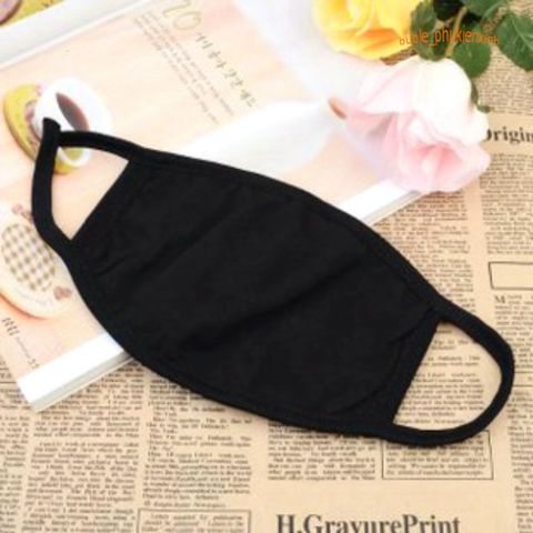 Khẩu Trang Vải Dệt Kim TUTO5 Menswear - Kháng Khuẩn 2 Lớp, Tái Sử Dụng, Thoáng Khí, Màu Trắng/Đen - Bảo Vệ Sức Khỏe Hàng Ngày
