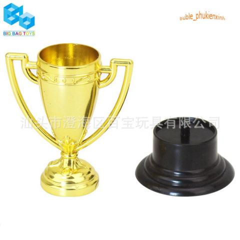 Cúp Vàng Thể Thao Bóng Đá Nhựa Dành Cho Trẻ Em - Giải Thưởng Thú Vị Cho Cuộc Thi Thể Thao và Đồ Chơi Phát Triển Kỹ Năng