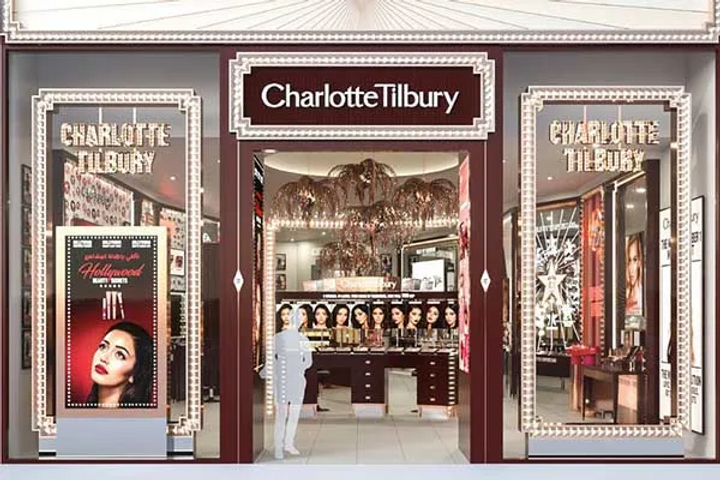 Kem Nền Charlotte Tilbury Airbrush Flawless Foundation Tone 1 Cool/Froid 30ml - Trang Điểm Cao Cấp, Làn Da Hoàn Hảo, Tho