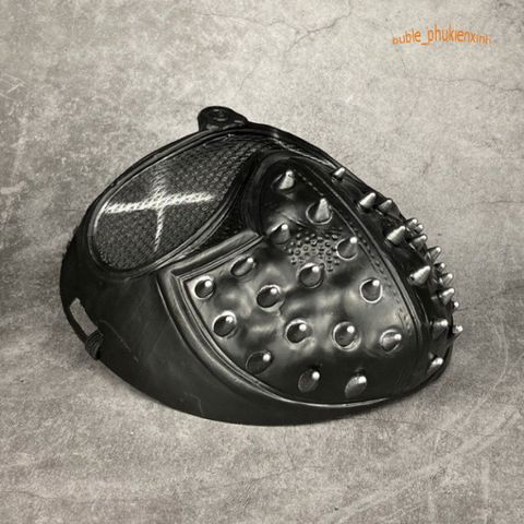 Mặt Nạ Cosplay Đinh Tán Vibro Đen Bạc - Phụ Kiện Hóa Trang Hip-Hop Độc Đáo Cho Halloween, Festival, và Sự Kiện Nghệ Thuật