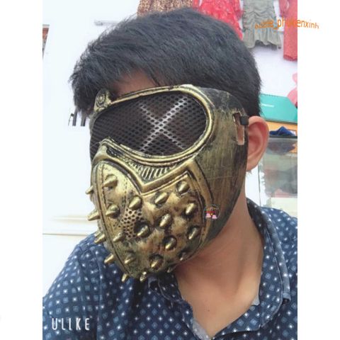 Mặt Nạ Cosplay Đinh Tán Vibro Màu Đen-Bạc - Phụ Kiện Hóa Trang Hip Hop Độc Đáo Cho Halloween và Tiệc Tùng