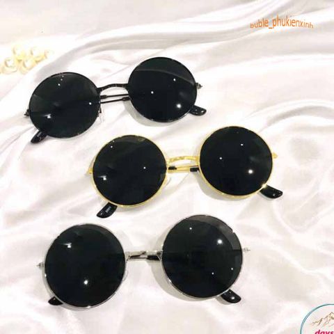 Kính Mát Thời Trang Unisex Đen Ngộ Nghĩnh - Bảo Vệ UV400 Vượt Trội và Phong Cách Nổi Bật Cho Mọi Lứa Tuổi