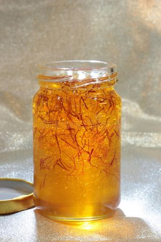 Nhụy Hoa Nghệ Tây Iran Chính Hãng Negrin 1g - Saffron Tự Nhiên Cho Sức Khỏe Và Làm Đẹp, Giúp Ngủ Ngon, Tăng Cường Sinh Lực