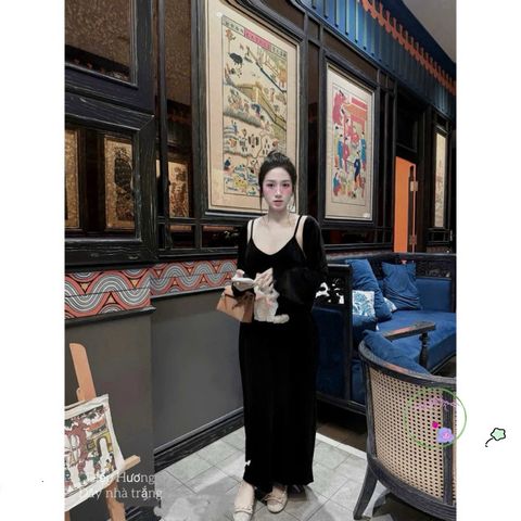Bộ váy nhung thêu mèo dễ thương kèm áo choàng xinh xắn - Thời trang nữ dễ mặc, phong cách trẻ trung và dễ thương.