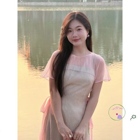 Áo Dài Mầm Tết 2026 - Bộ Set Hai Dây Kết Hợp Áo Choàng Tơ Giấy, Thời Trang Nữ Độc Đáo và Thanh Lịch