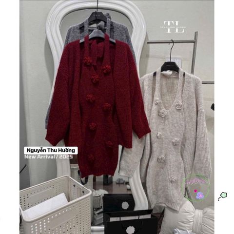 Bộ Len Yếm Họa Tiết Hoa Thời Trang Nữ Kèm Áo Choàng Sang Trọng và Gang Tay Chất Lượng Cao - Giáng Sinh Hay Quà Tặng Thú Vị