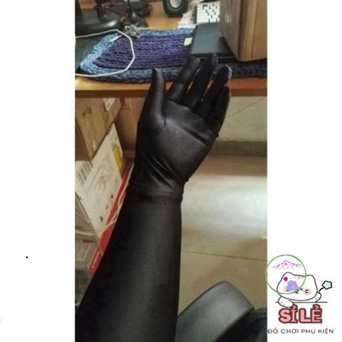 Set Hóa Trang Ma Quái - Áo Choàng Đen và Mặt Nạ Vô Diện 