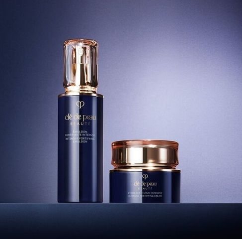 Kem Dưỡng Da Ban Đêm Clé De Peau Intensive Fortifying Cream 50g - Chăm Sóc Da Chất Lượng Cao, Tái Tạo Da, Giảm Nếp Nhăn