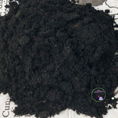 Gói 1kg Tro Trấu Hun Đã Xử Lý - Chất Liệu Trồng Cây Tơi Xốp, Giữ Ẩm và Tăng Dinh Dưỡng Cho Rau Và Cây Cảnh