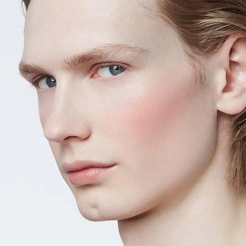 Phấn Má Gucci Blush De Beauté Silky Rose 01 Chính Hãng - Màu Hồng 5.5g, Dưỡng Da, Thiết Kế Sang Trọng, Phù Hợp Mọi Tông Da