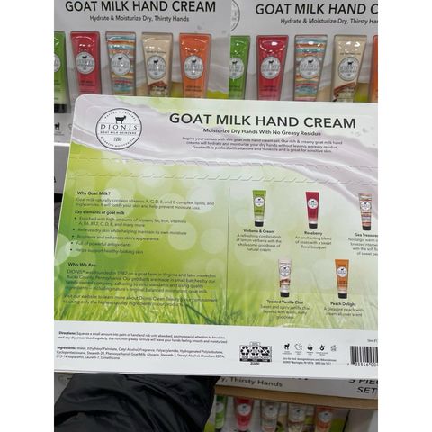 Kem dưỡng ẩm da tay Dionis Goat Milk Hand Cream 28g- tinh chất sữa dê USA