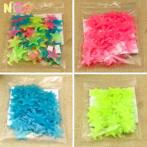 Bộ 100 Ngôi Sao Dạ Quang Gắn Tường - Trang Trí Phòng Ngủ Huyền Ảo với Nút Dán Tiện Lợi Màu Sắc Đa Dạng