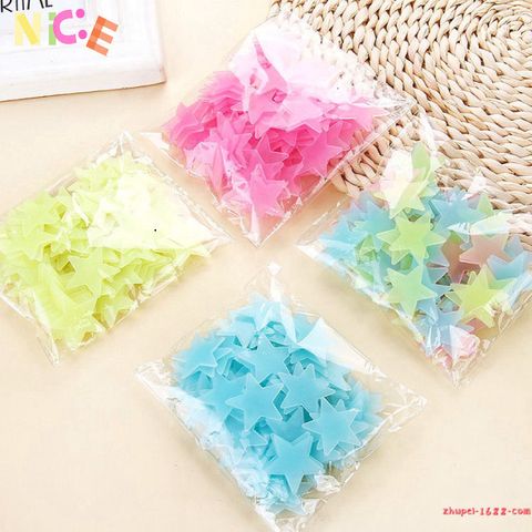 Bộ 100 Ngôi Sao Dạ Quang Gắn Tường - Trang Trí Phòng Ngủ Huyền Ảo với Nút Dán Tiện Lợi Màu Sắc Đa Dạng