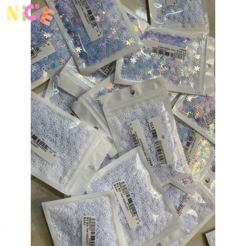 Bông Tuyết Nhựa Nhân Tạo Trang Trí Giáng Sinh - Kích Thước 1,5-3cm, Hộp 1000 Chiếc, Hoàn Hảo Cho Các Dịp Lễ Hội & DIY