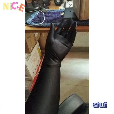 Bộ Hóa Trang Vô Diện Đen - Áo Choàng Huyền Bí và Mặt Nạ Nhựa Nhẹ Cho Tiệc Halloween và Lễ Hội, Nhiều Kích Cỡ Chọn Lựa