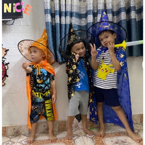 Bộ Trang Phục Halloween Cho Bé - Áo Choàng Siêu Nhân, Mũ và Giỏ Bí Ngô - Phù Hợp Cho Mùa Lễ Hội Trung Thu