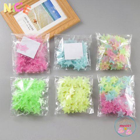 Bộ 100 Ngôi Sao Dạ Quang Trang Trí Tường Kèm Keo Dán - Tạo Không Gian Lung Linh Huyền Ảo Cho Căn Phòng