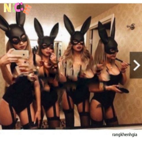 Mặt Nạ Thỏ Đen Hóa Trang Cosplay - Phụ Kiện Halloween Độc Đáo, Tạo Dáng Bí Ẩn và Cuốn Hút