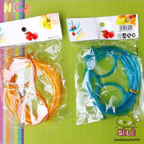 Ống Hút Uống Kính Ngộ Nghĩnh Cho Trẻ - An Toàn, Tái Sử Dụng, Thiết Kế Độc Đáo, Món Quà Hoàn Hảo Cho Tiệc Sinh Nhật và Cosplay