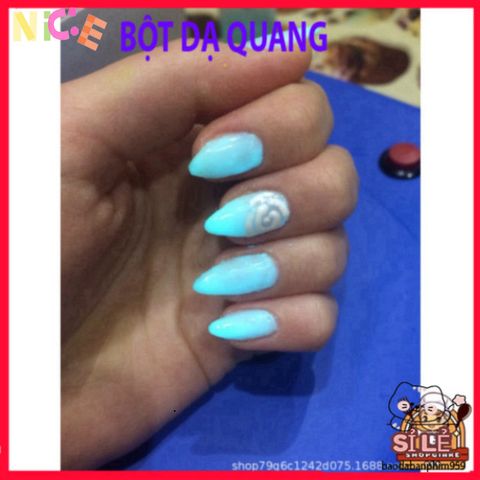 “Bột phát sáng dạ quang: Elevate your nails with a touch of luxury and style!”