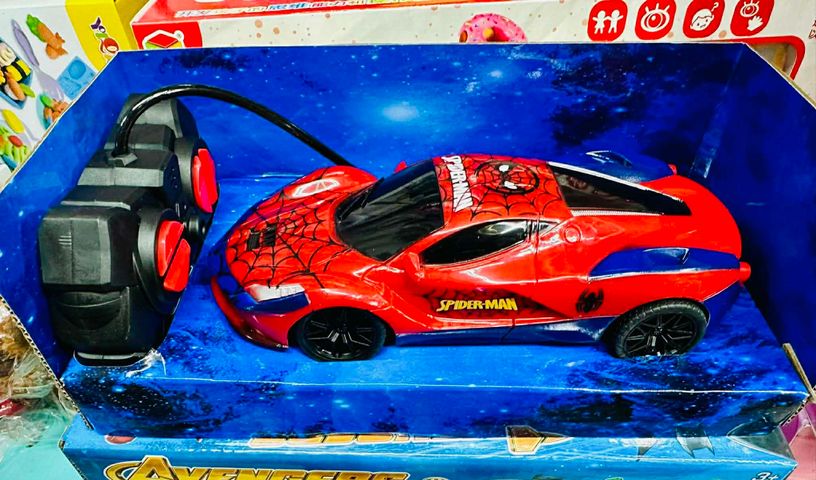 Đồ Chơi Xe Ô Tô Điều Khiển Từ Xa Đèn LED - Siêu Anh Hùng Spider Man Avengers - Quà Tặng Tuyệt Vời Cho Trẻ Em