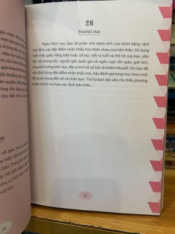 365 Ngày Khám Phá Đam Mê và Theo Đuổi Mục Đích Sống - Cẩm Nang Tự Phát Triển Tư Duy và Lối Sống Ý Nghĩa