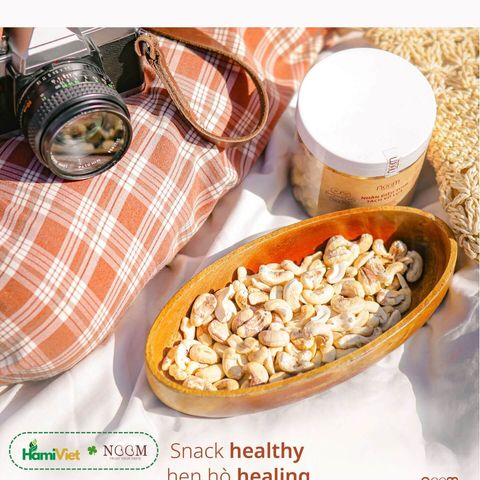 Hạt Điều Tươi Tách Vỏ Noom - Hạt Dinh Dưỡng Thơm Ngon, Vị Béo Ngọt Đặc Trưng, 300g và 1kg, Quà Tặng Tự Nhiên Hữu Cơ