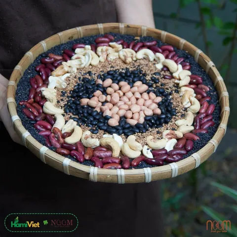 Hạt Mè Noom Hữu Cơ 1kg - Bổ Sung Protein, Canxi và Chất Béo Lành Mạnh - Hạt Dinh Dưỡng Từ Thiên Nhiên Tại Việt Nam