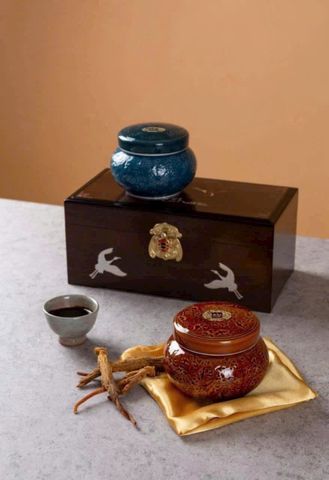 Cao Hồng Sâm Hũ Đôi Pocheon Arirang 500g x 2 - Tinh Chất Hồng Sâm Hàn Quốc Hộp Gỗ Cao Cấp, Tăng Cường Sức Khỏe Chất Lượng Cao