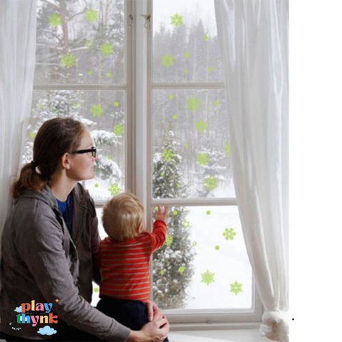 Miếng Dán Cửa Sổ Bông Tuyết Phát Sáng Trong Bóng Tối - Trang Trí Nhà Đẹp, Kiểu Asp17, Dễ Dàng Dán, PVC Chất Lượng Cao