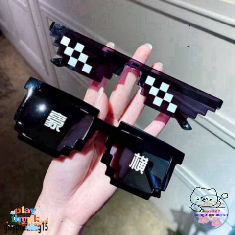 Kính Mắt Thuglife 6 Chấm MINECRAFT - Thiết Kế Thời Trang Độc Đáo, Màu Sắc Nổi Bật, Phong Cách Dành Cho Tín Đồ Game!