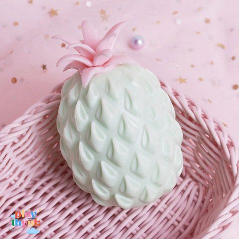 Quả Dứa Xoa Bóp Kawaii - Đồ Chơi Giải Tỏa Stress, Quà Tặng Hài Hước, Squeeze Toy Màu Sắc Tươi Sáng 11x8cm